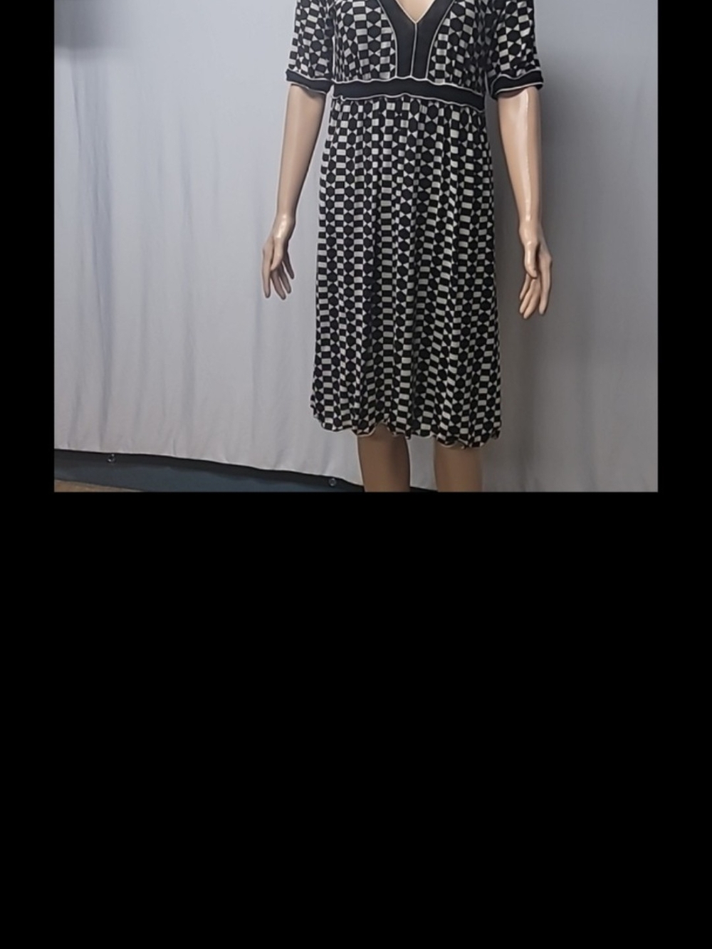 Studio M Black and White Geometric Midi Skirt